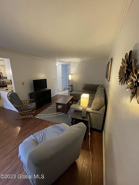5th image of 106 Deer Run Drive