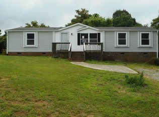 1605 Phillips Rd, Sandy Ridge, NC 27046