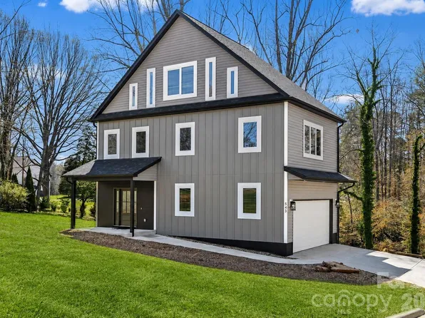 543 30th Ave NW, Hickory, NC 28601