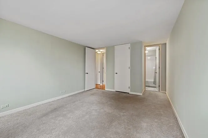 2626 N Lakeview Ave #602 — Photo 11