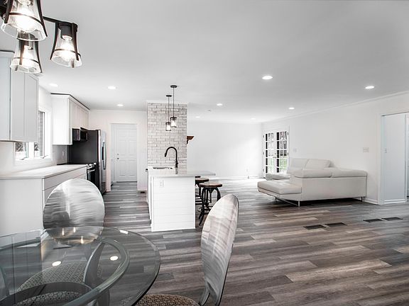 5th image of 3386 Mantilla Dr