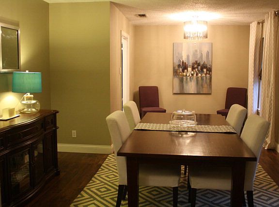 5th image of 2807 Chatterton Dr