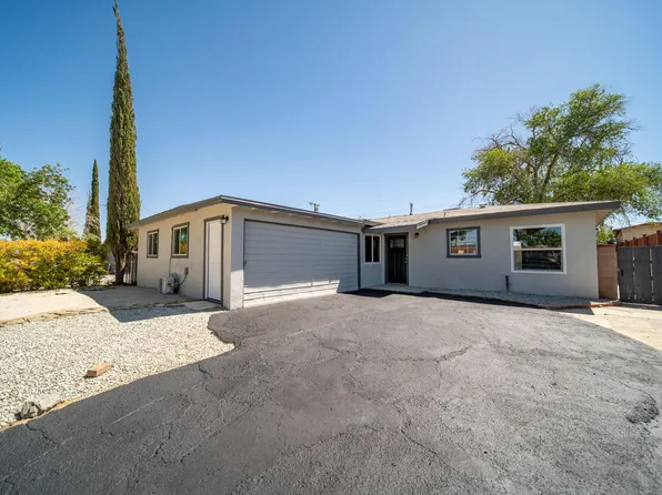37850 11th St E, Palmdale, CA 93550