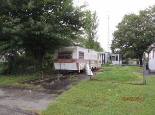 6965 Highland Trl W, Hillsboro, OH 45133