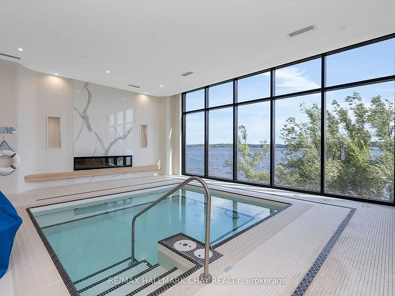 185 Dunlop St E #Penthouse 04 — Photo 40