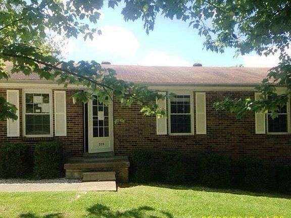 3rd image of 539 N Magnolia Dr