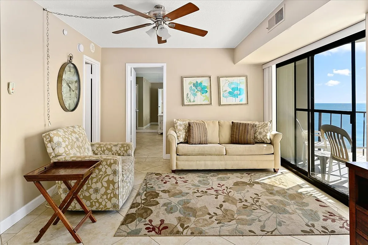 1 bed, 802 sqft, $1,000 — Photo 3