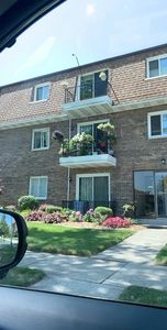 10720 S Kilpatrick Ave, Oak Lawn, IL, 60453