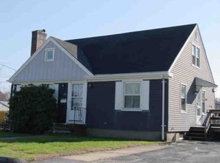 94 Waterman Ave, Johnston, RI 02919