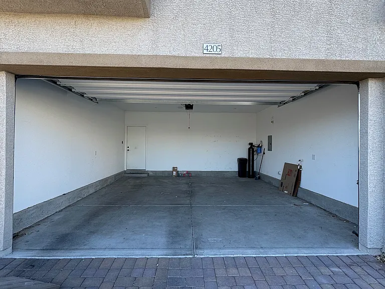 1367 Ossa St #4205 — Photo 3
