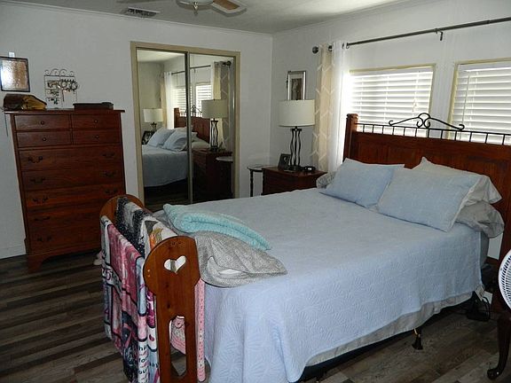 5th image of 2425 Harden Blvd Lot 77
