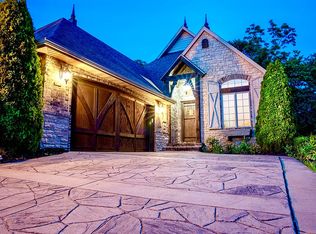 6320 Creeksedge Dr, Ozark, MO 65721