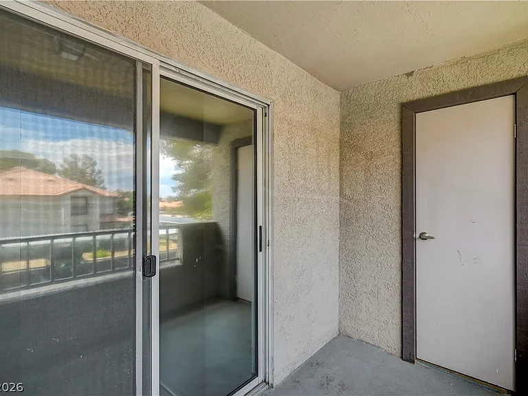 2606 S Durango Dr #248 — Photo 28