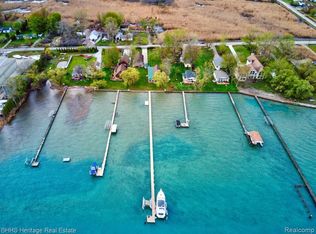 2358 N Channel Dr, Harsens Island, MI