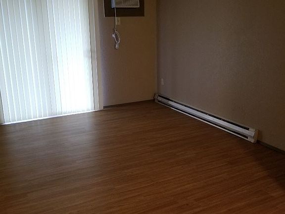 5th image of 523 W Crest Dr APT 26