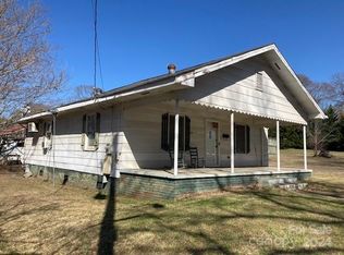 130 Holland St, Forest city, NC 28043