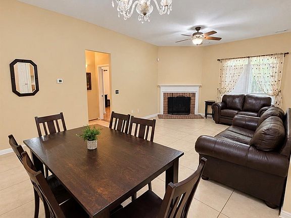 2nd image of 11518 Berkway Trl