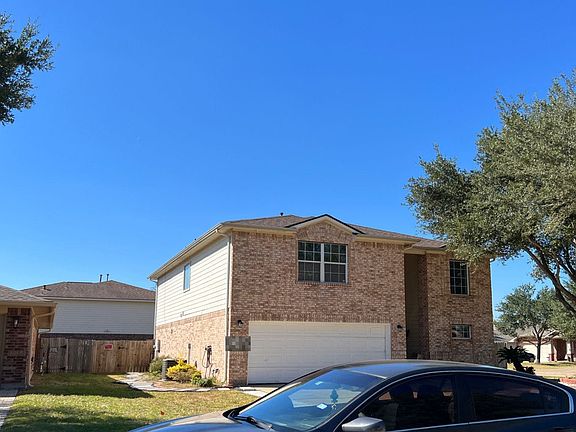 2nd image of 5911 Horse Prairie Dr