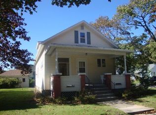 2318 Washington St, Two Rivers, WI 54241