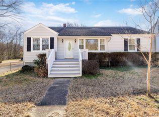 517 Lyons Ave, Colonial Heights, VA 23834