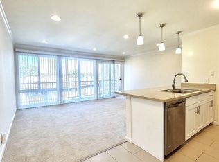 1101 Village Dr #10, Belmont, CA 94002