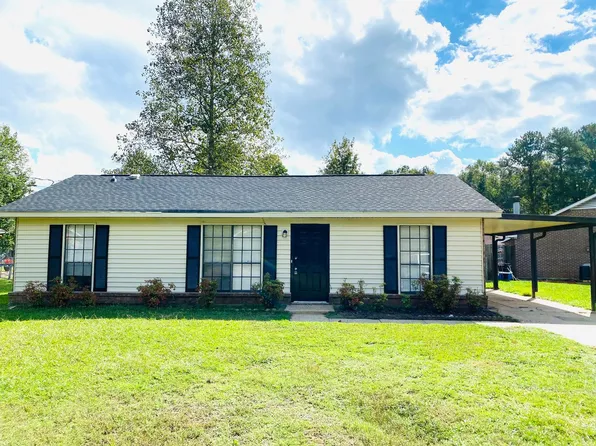 1025 N Burbank Dr, Montgomery, AL 36117