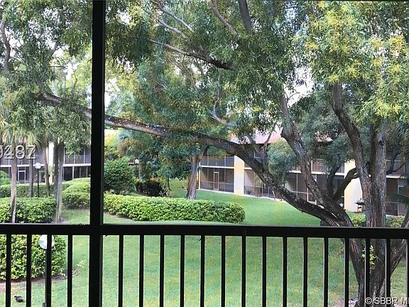 4th image of 1290 S Military Trl APT 422