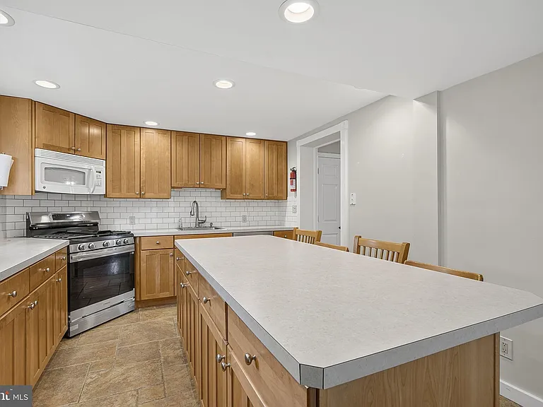 432 Plainsboro Rd #2 — Photo 7