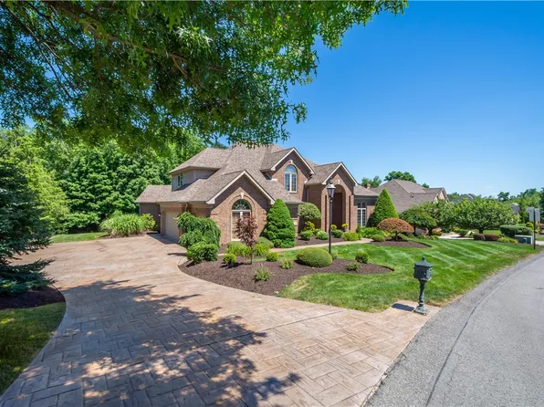 1140 Saint Mellion Dr, Presto, PA 15142