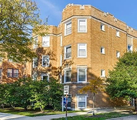 1st image of 2656 W Ainslie St