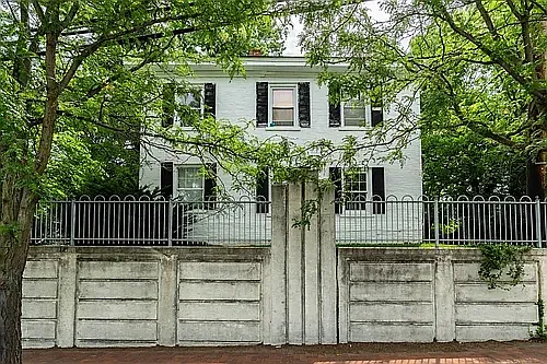 2320 Beechmont Ave #2 — Photo 7