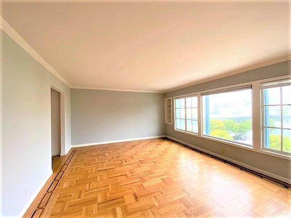 3rd image of 62 Nido Ave