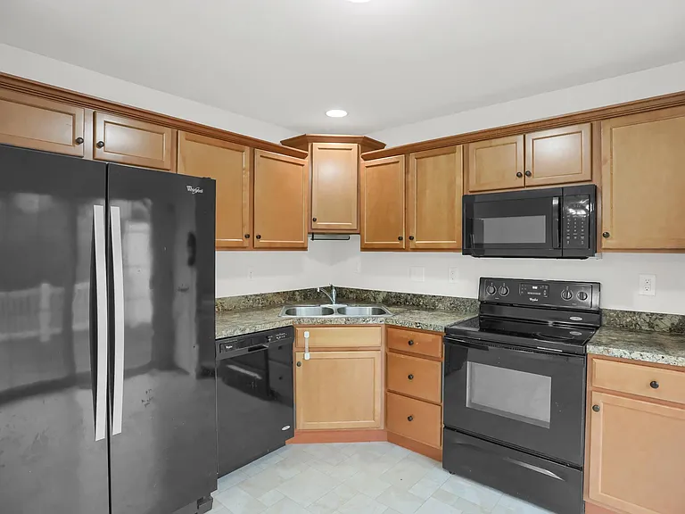 188 Kestrel Ln #188 — Photo 12