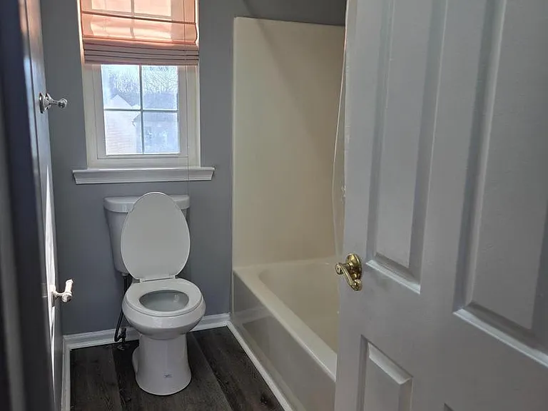 4307 Greys Run Cir — Photo 19