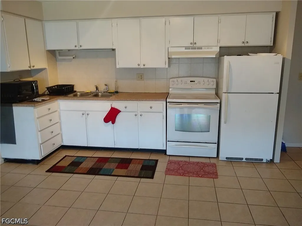 1 bed, 1.0 bath, 664 sqft, $1,425 — Photo 3