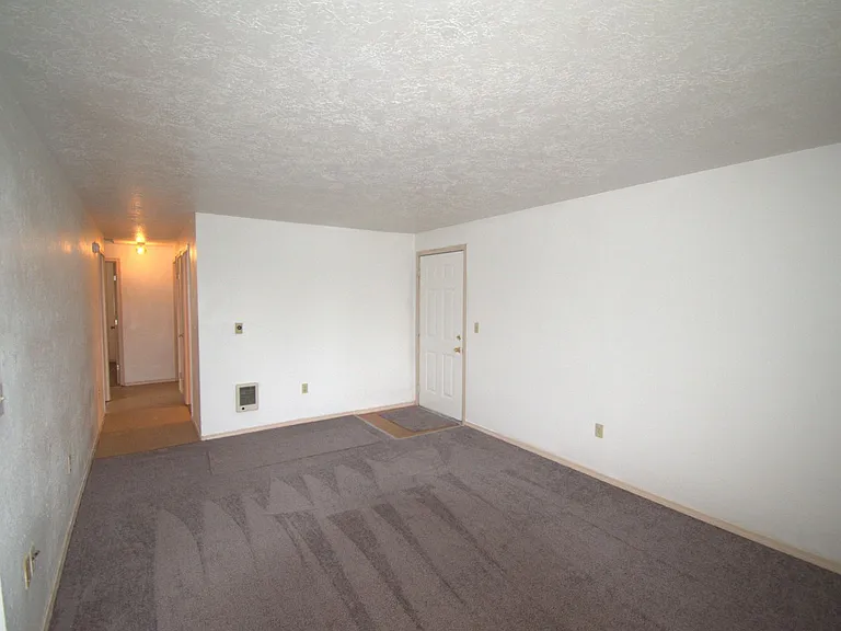 125 E Elmore St #2 — Photo 2