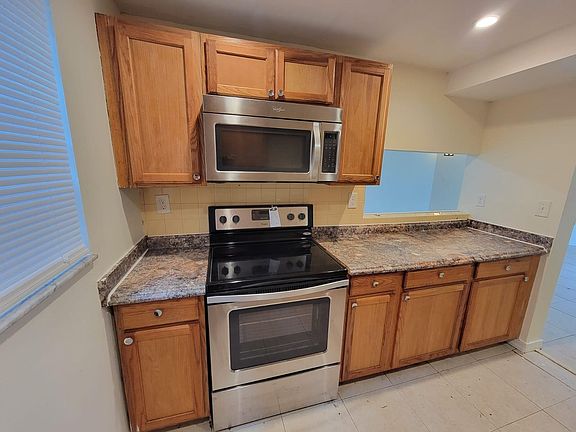 5th image of 1750 N Congress Avenue #C-103