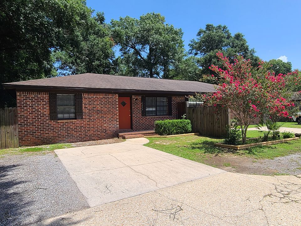 1st image of 4393 Reinsma Rd