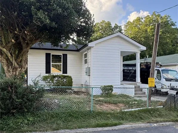 1039 Mill St SE, Gainesville, GA 30501