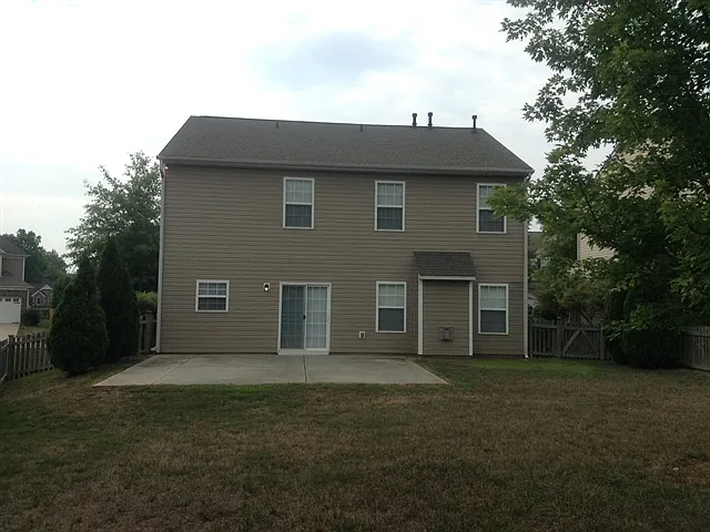 10004 Barrands Ln — Photo 15