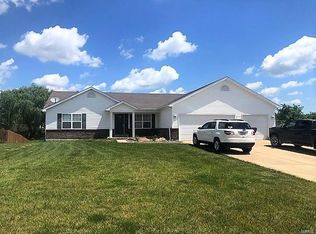 7 Glen Forest Ct, Troy, MO 63379