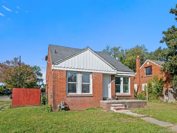 12901 Hayes St, Detroit, MI 48205