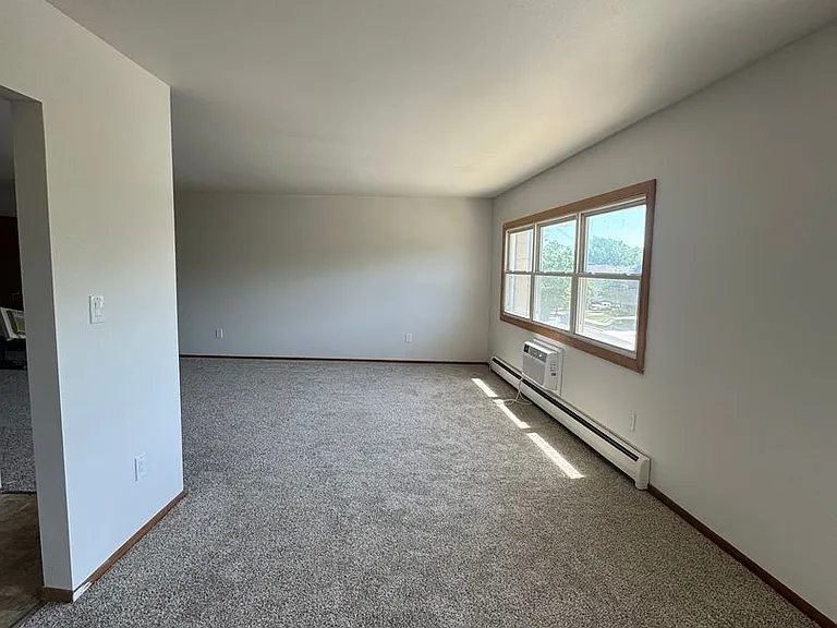 The Grandview — Photo 35
