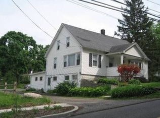 3 Old Shelter Rock Rd, Danbury, CT 06810