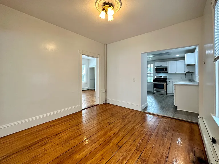 170 Alabama Ave — Photo 36