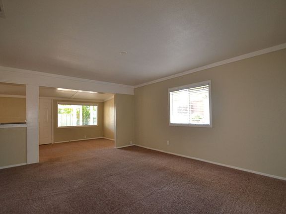 4th image of 1482 Eucalyptus Dr