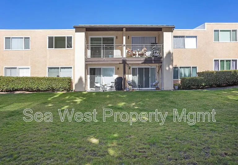 820 Encinitas Blvd #202 — Photo 35