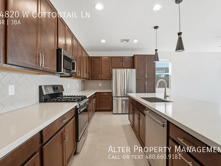 14820 W Cottontail Ln — Photo 5