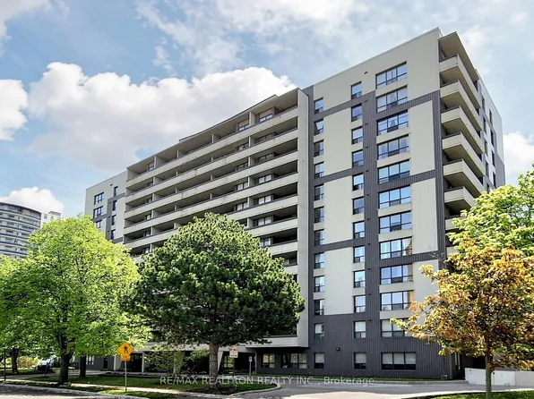 100 Canyon Ave #608, Toronto, ON M3H 5T9