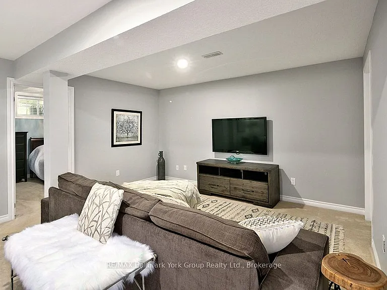 689616 Monterra Rd #18 — Photo 24